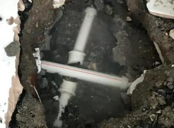 惠安阳台漏水维修公司为您分享楼上楼下漏水怎么处理